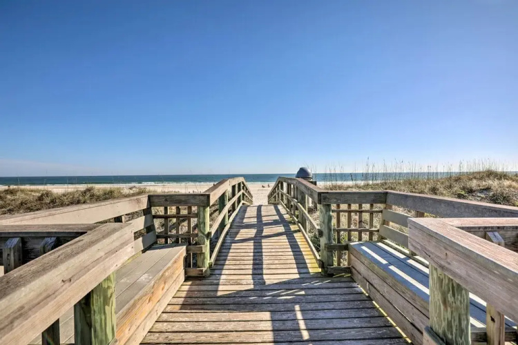 Pool & Beach Access! Walkable St Augustine Condo