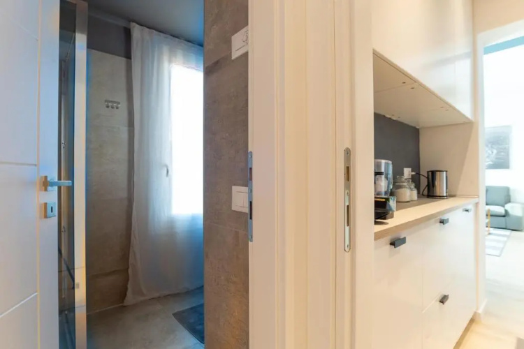 Br Apartments