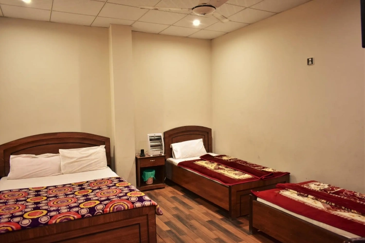 4 Bedrooms Standard room