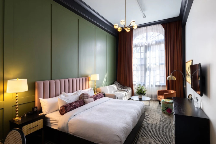 Hotel Thaxter