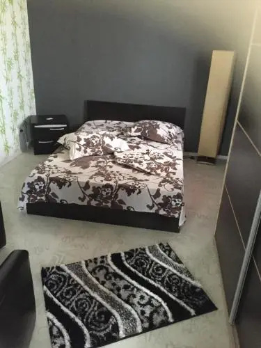 Hostel Max