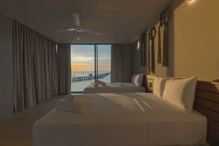 Standard Double room with balcony and with bay view