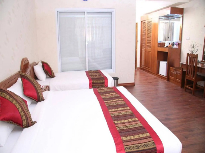 Excel Capital Hotel