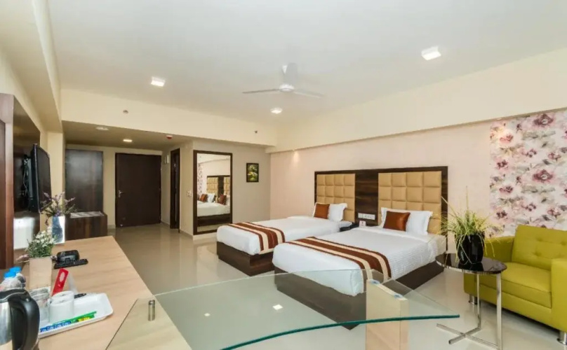 Hotel Willows Xanadu