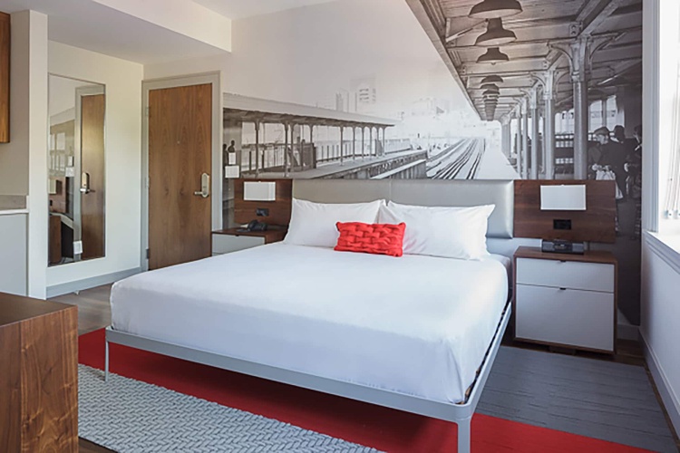 The Revolution Hotel photo 26
