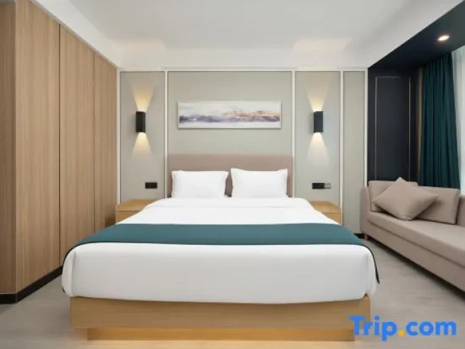 Standard Double room with view