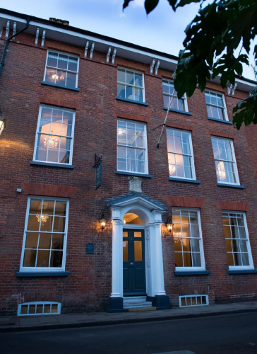 East Walls Hotel