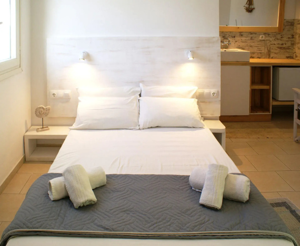 Asante Paros