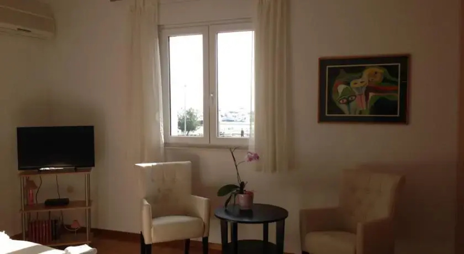 Beach Apartments Rafael