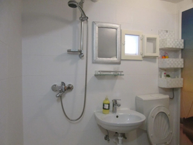 Cozy En-suite Rm on Dumanica