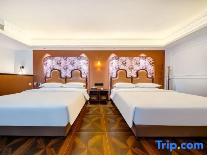 Luxury Duplex Suite
