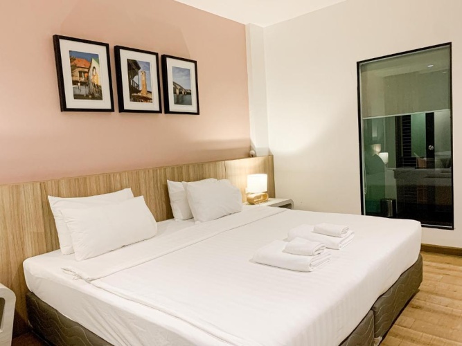 1 Bedroom Suite