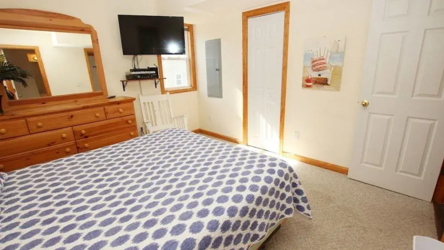 Black Dog - 5 Br Home