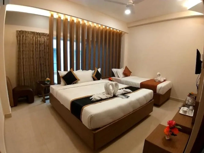 Luxury Triple room with city view