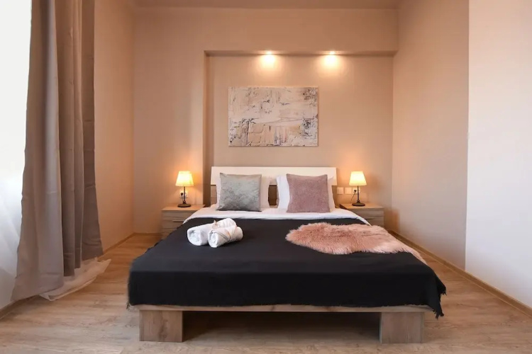 Homey - Strada Armeneasca 10