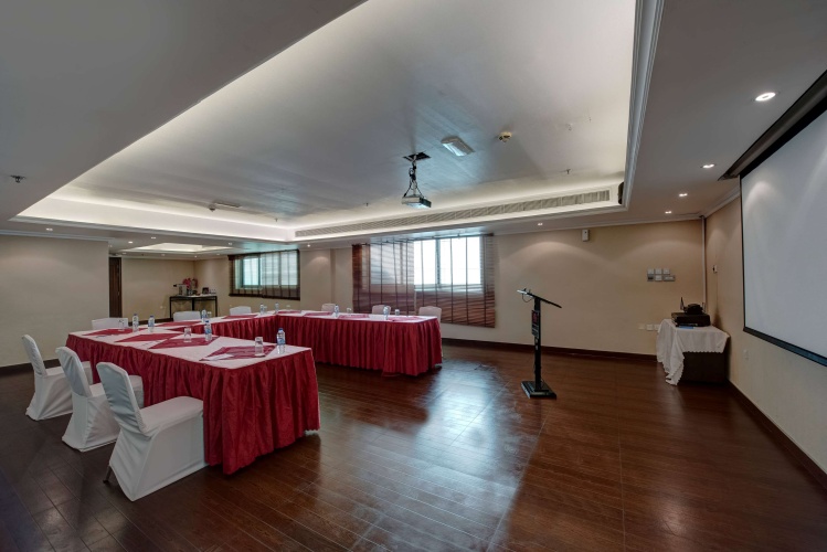 Howard Johnson Plaza By Wyndham Dubai Deira photo 27