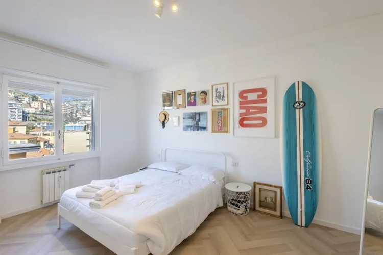 2 Bedrooms Apartment with city view