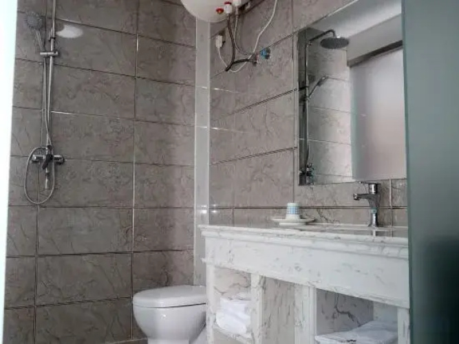 Huagang Hotel