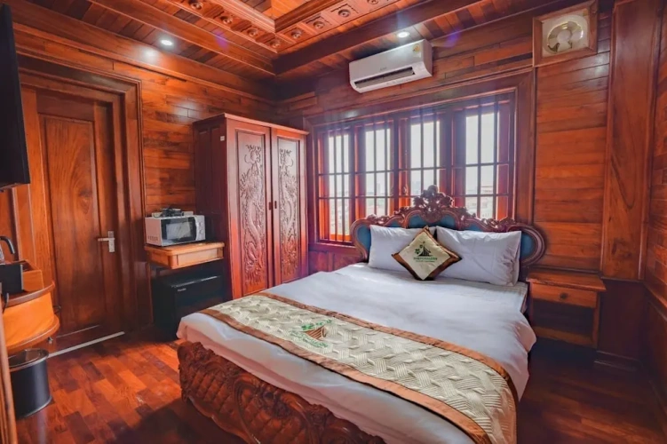 Standard Family room