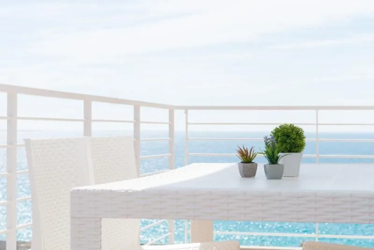 Galileo Suites Apartments
