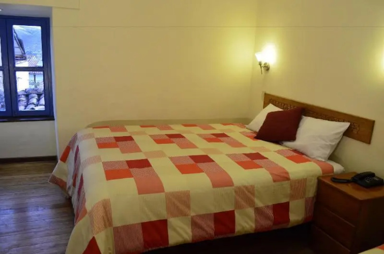 Wonders Hostel