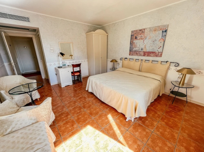 Hotel Caroline