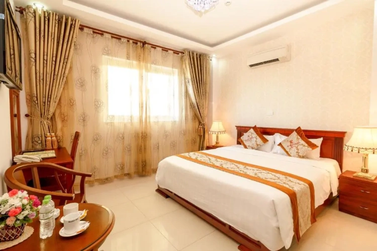 Superior Double room with city view