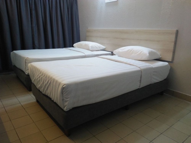 Lotus Inn Hotel