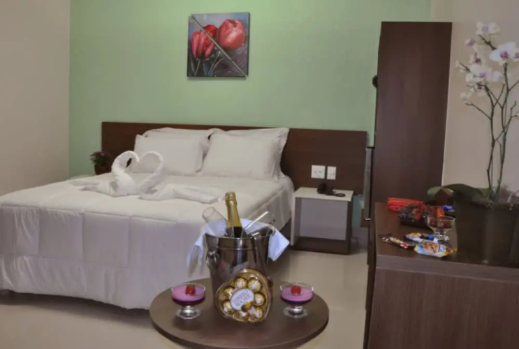 Hotel Saron