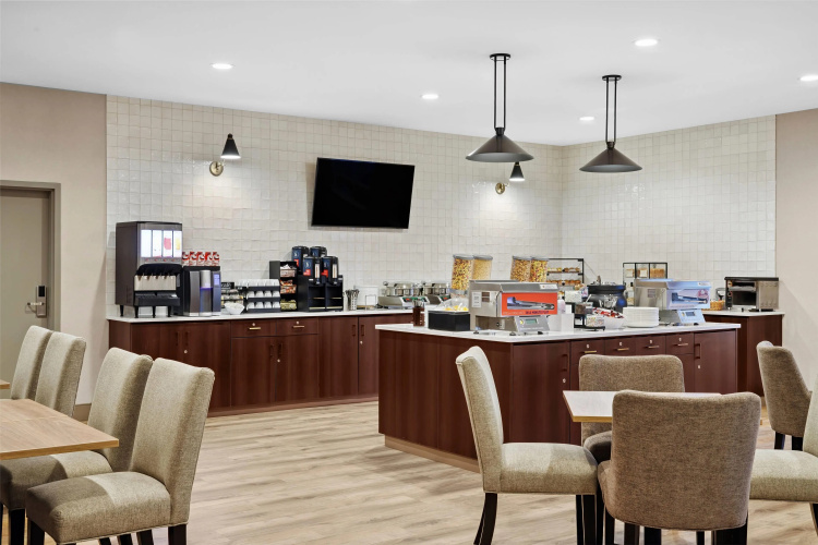 Ramada by Wyndham Drumheller Hotel & Suites photo 16