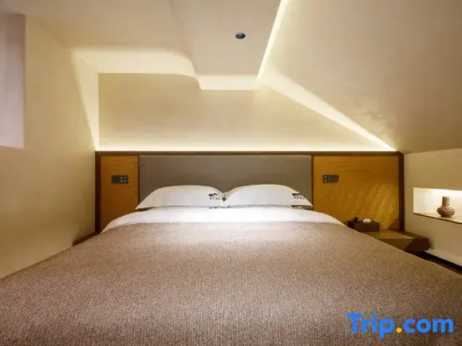 Standard Double room with view