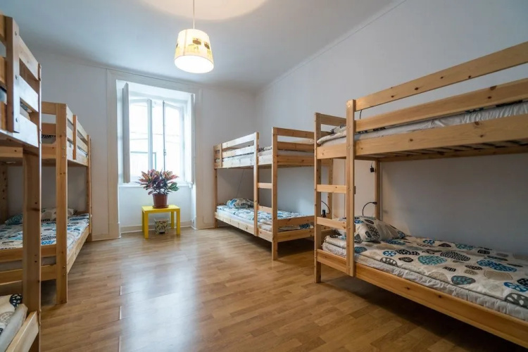 Cascais Terrace Fruit Point - Hostel