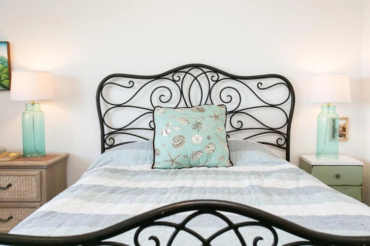 SEA Haven 113 [2/2.5] Free Activities! & Oceanfront Wifi Pool