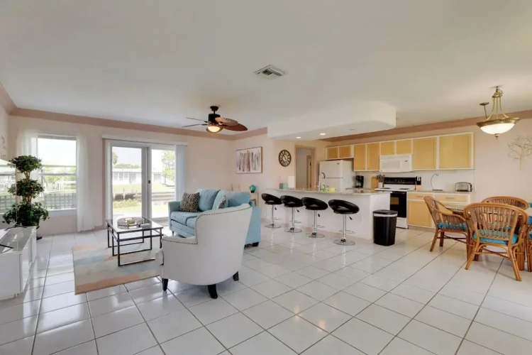 3 Bedrooms Cottage