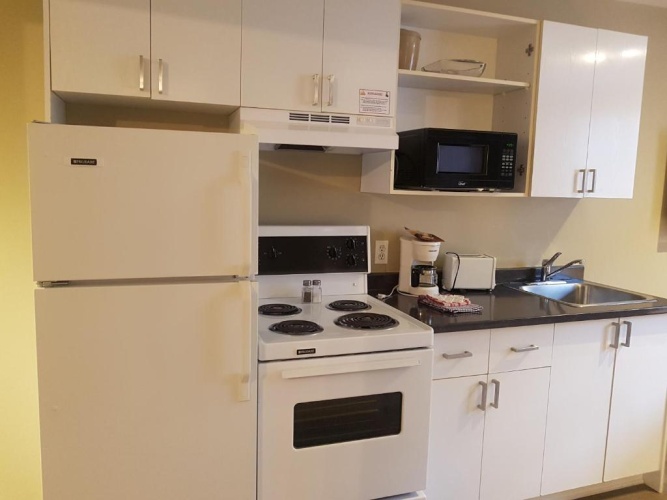 1 Bedroom Suite