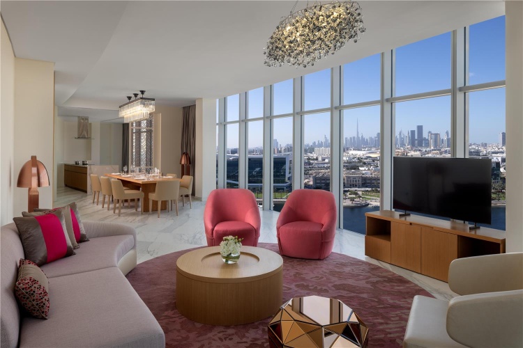 Hilton Dubai Creek Residences photo 6