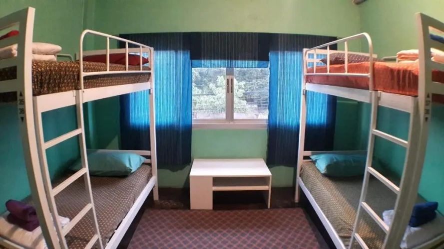 Economy Quadruple room