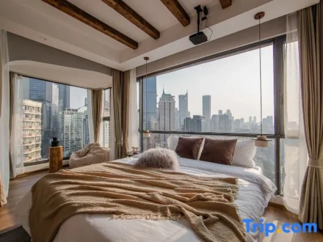1 Bedroom Deluxe Suite
