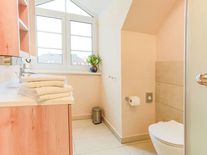 Wohnung in Gtshren Lebbin mit Garten