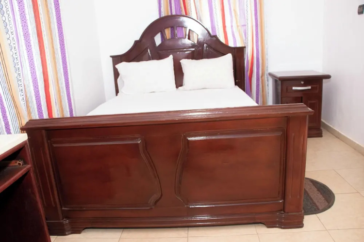 Alafia Hotel Ketou