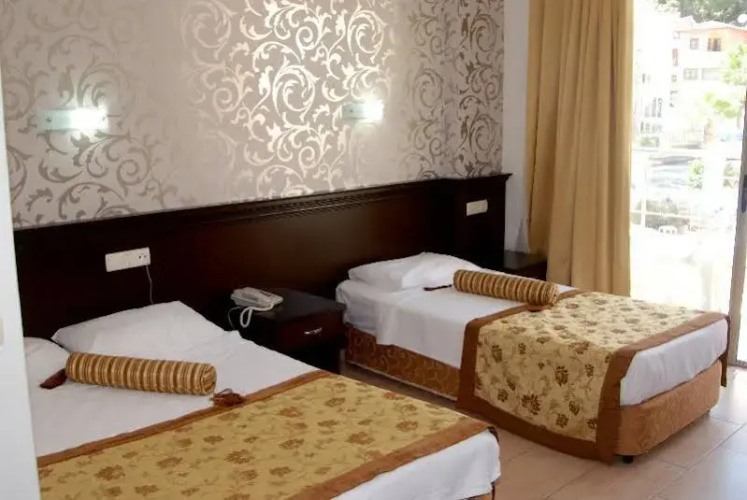 Elamir Grand Lukullus Hotel