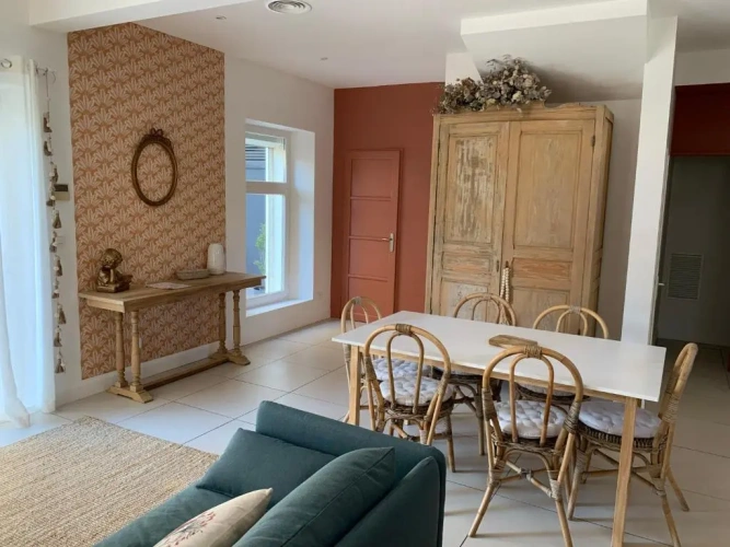 3 Bedrooms Cottage