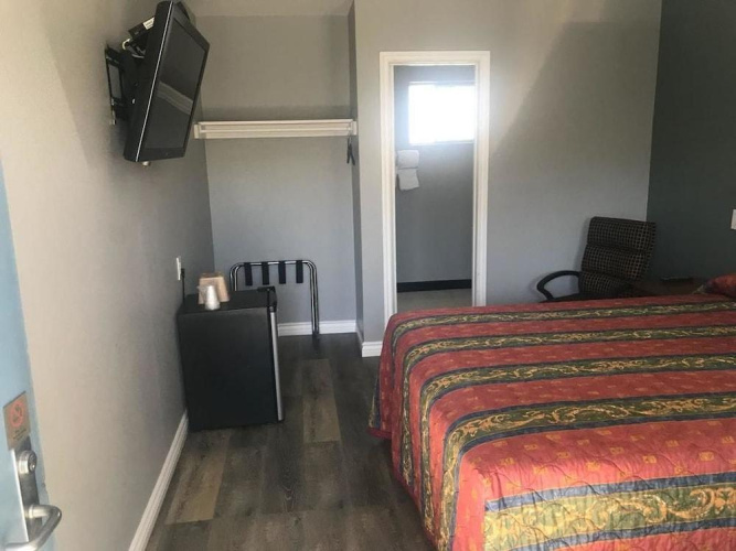 Deano's Motel