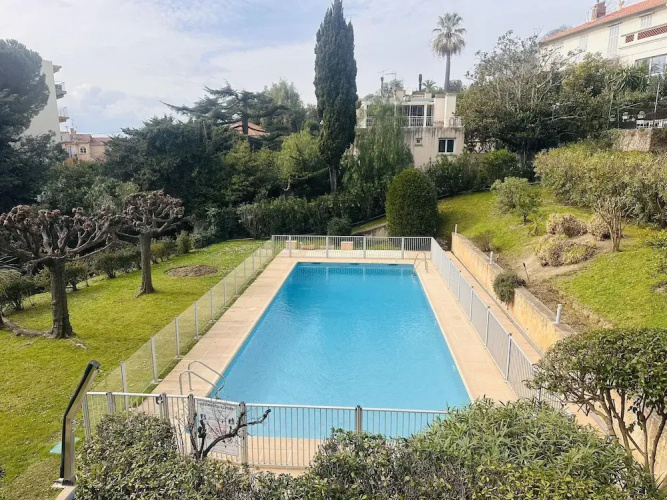 Light Modern Studio With Garden Pool- 2294