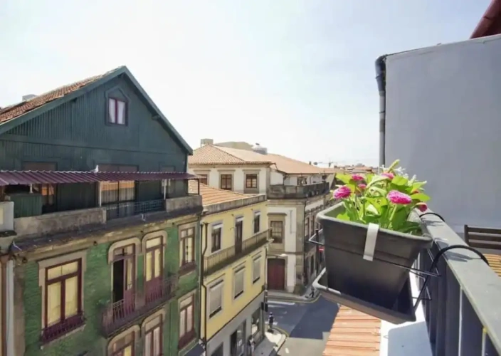 Superior Studio with balcony and with city view