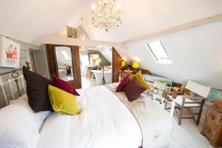 Deluxe Suite