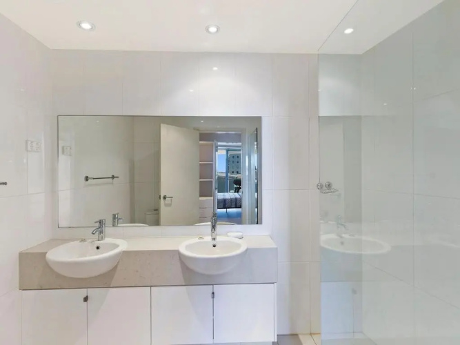 Coast Apartment 12