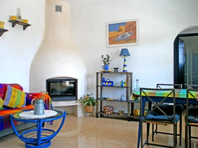 3 Bedrooms Cottage