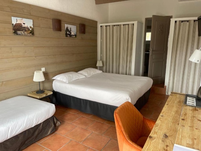 Classic Triple room