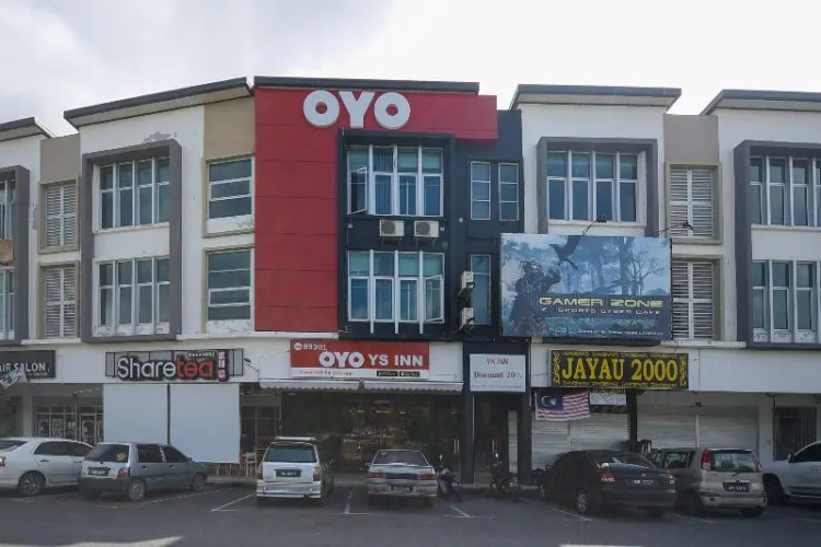 OYO 89301 Ys Inn